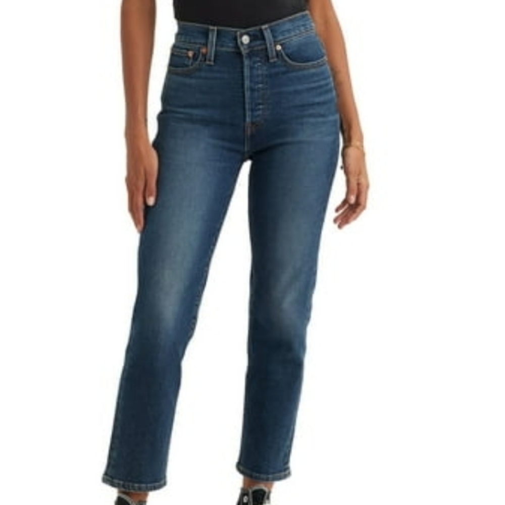 Levis High Rise Wedgie Straight Indigo Wash